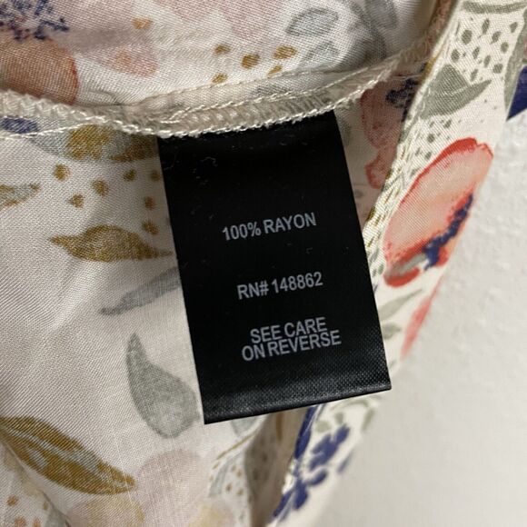 Torrid Womens Plus Size 2X Challis Tie Front Dolman Top - Picture 5 of 7